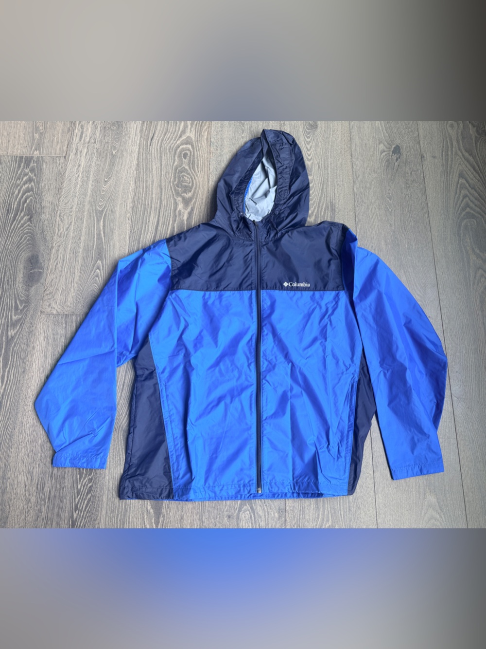 Columbia Hooded Windbreaker Jacket in Navy / Blue Size XL